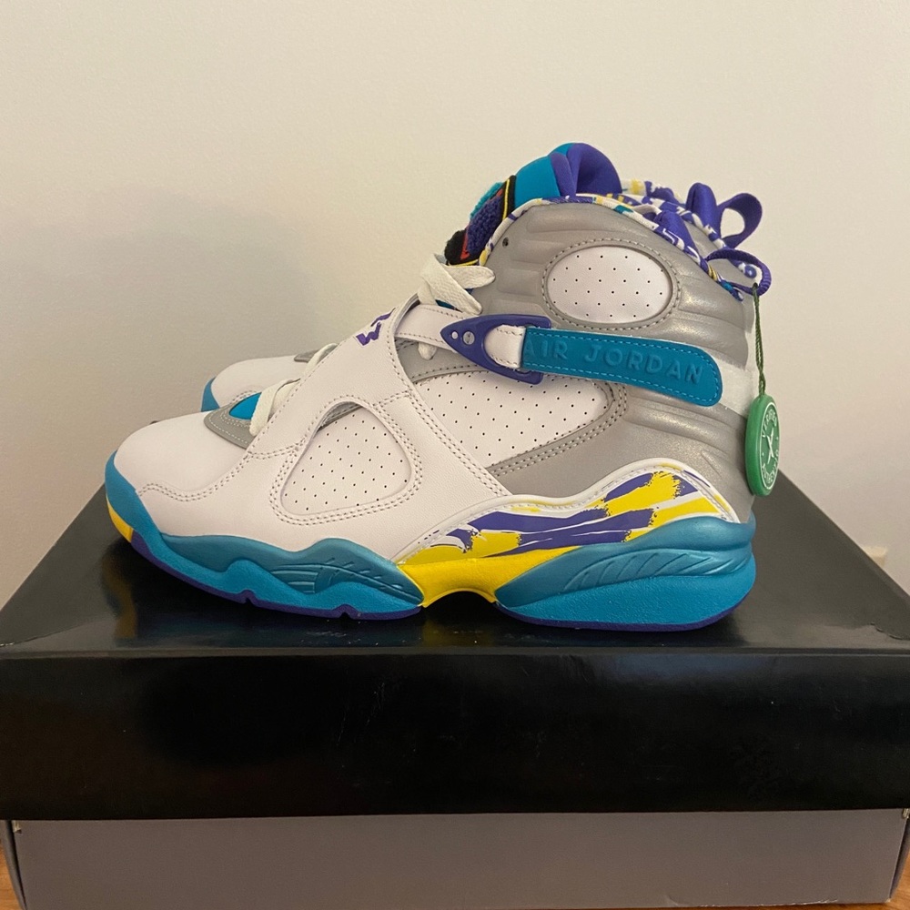 Women’s Air Jordan 8 Aqua Retro